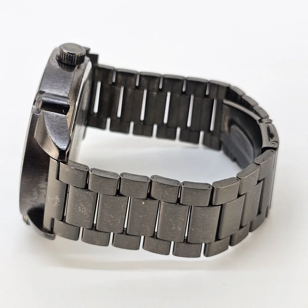 Folio Men Watch 54MM Black Dial Gun Metal Gray Bracelet Band 7.25